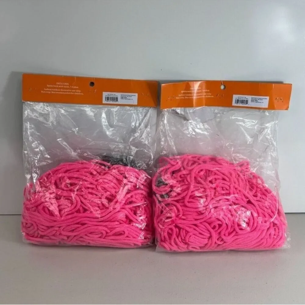 Hyde and Eek Boutique 25 foot length mega spiderweb glows under blacklight  new